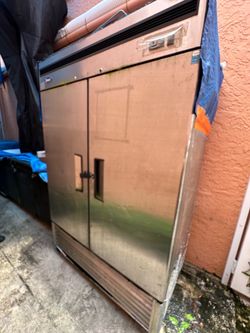 Freezer two door Freezer two door