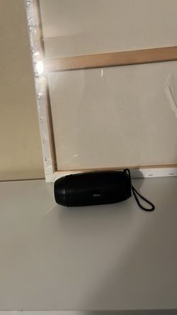 Denali Portable Bluetooth Speaker with Built-in Flashlight