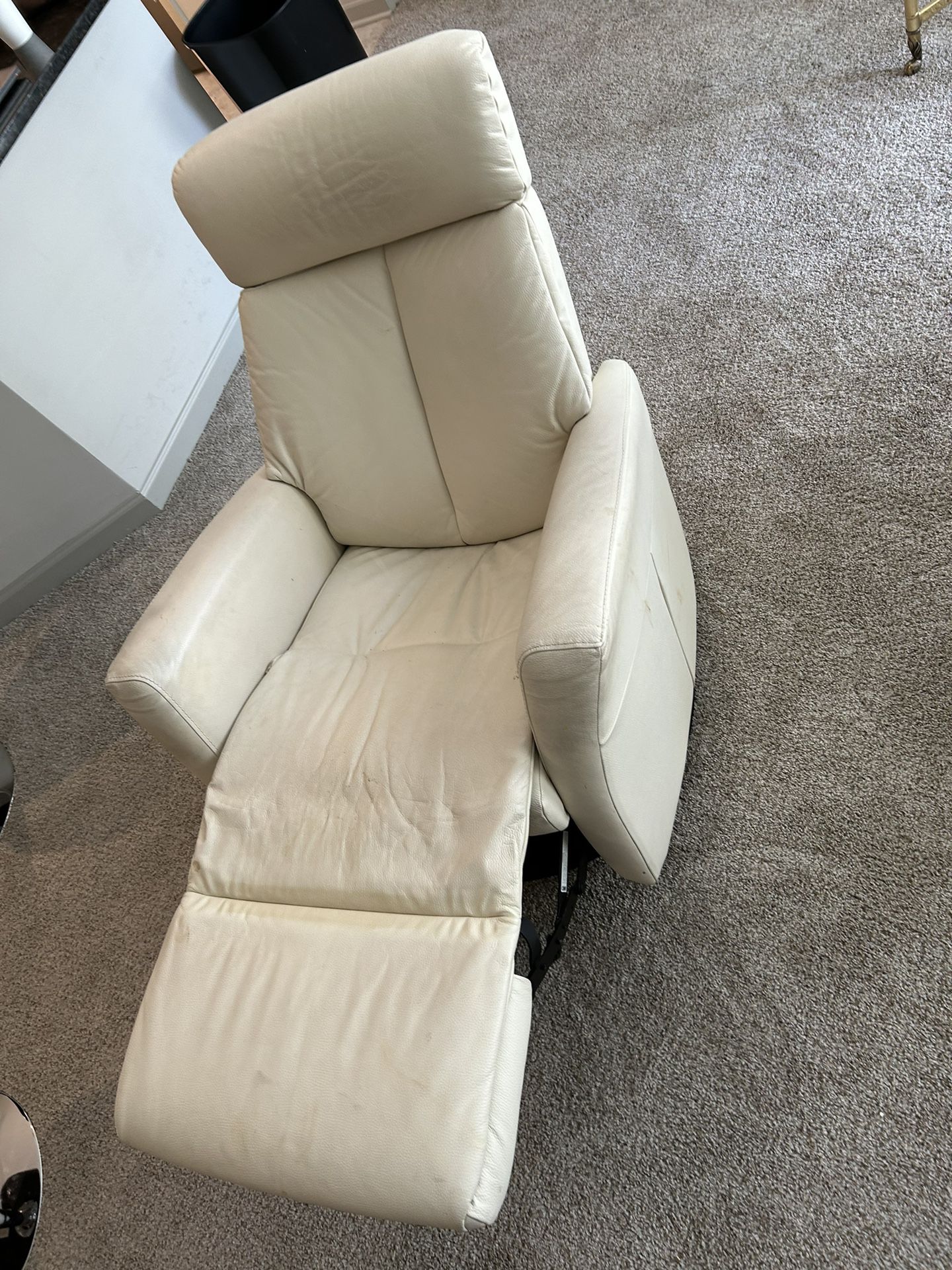 Modern Recliner, Leather Chair
