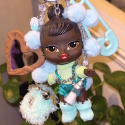 🩵✨ Bratz Babyz Keychain 🤍 Felicia 🩵✨