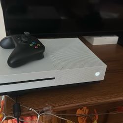 Xbox One S