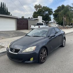 Lexus IS350
