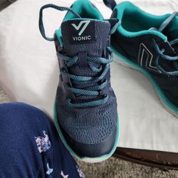 Vionic Sneakers 