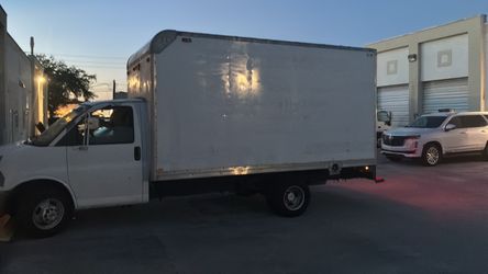 Truck moving company