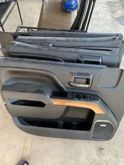 2014-2018  Door Paneles