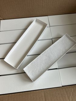 100 White Passed Jewelry Boxes BRAND NEW