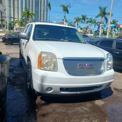 GMC Yukon Xl 2001