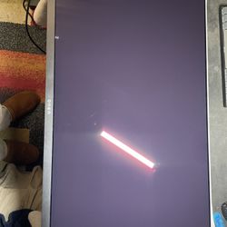 (For parts)HP OMEN 31.5” QD-OLED 4K UHD 240Hz