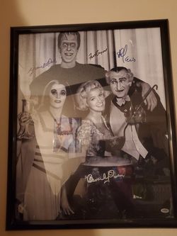 Mit ,,,Living dead dolls