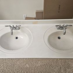 Double Vanity Sink