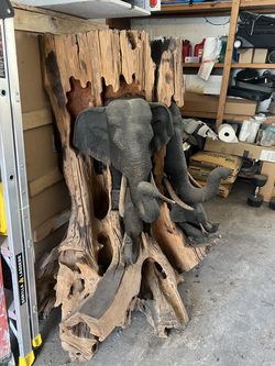 ELEPHANT LIFE SIZE