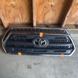 Toyota Tacoma Grill 