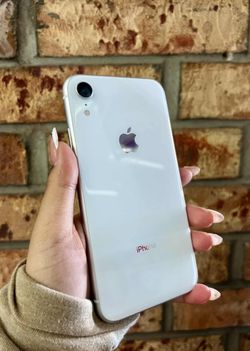 iPhone XR 64GB UNLOCKED ✔️
