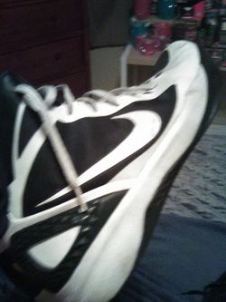 Men's Nike shoes. Gently worn