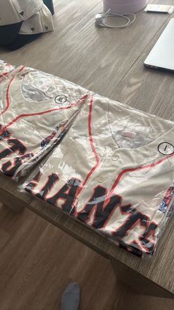 San Francisco Giants x Pokemon Worlds Night Pikachu Jersey