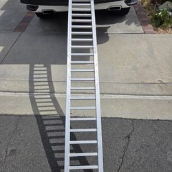 Motorcycle ramp all aluminum