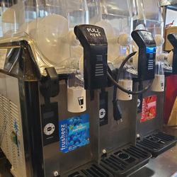 Triple FROZEN Drink Machine