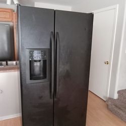 Ge Refrigerator 