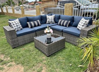 Brand New Patio Outdoor Furniture Set