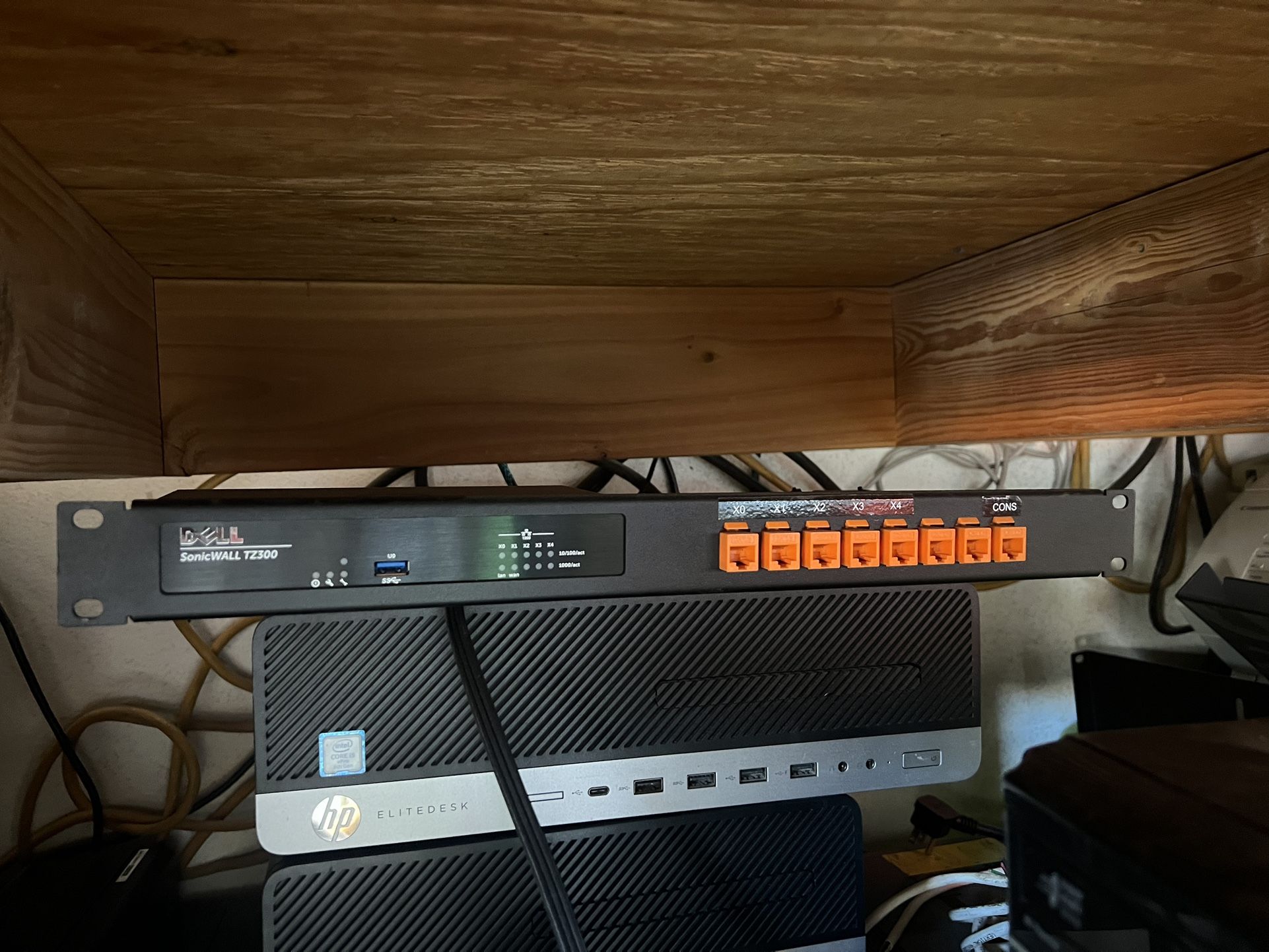 Sonicwall TZ300