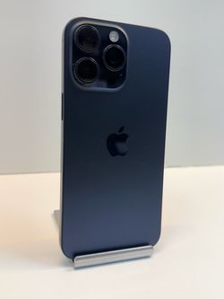 Apple iPhone 15 PRO MAX 512gb. ( Unlocked Phone )