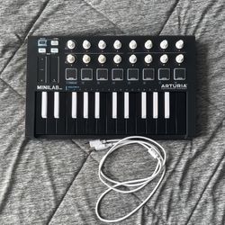 Arturia MIDI Keyboard