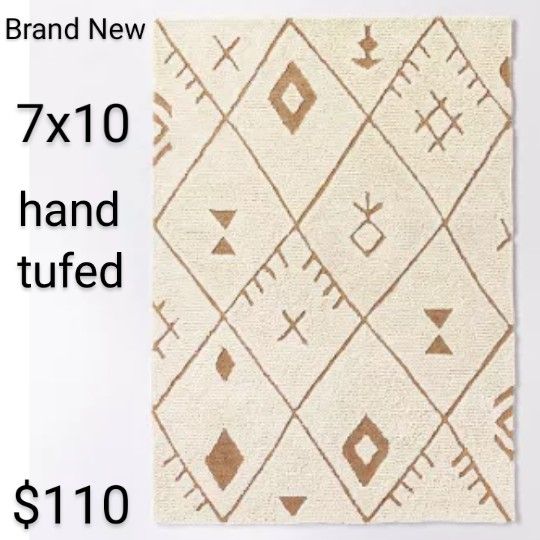 Brand New Threshold 7 X10 Rug Hand Tufed Diamonds