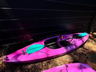 Lifetime 91064 Cruze 100 Sit-Inside Orchid Fusion Kayak