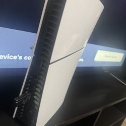 PS5 And 70” Element XUMO Tv.