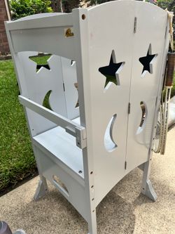 Baby stand