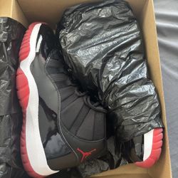 Jordan 4 “Bred” Size 13