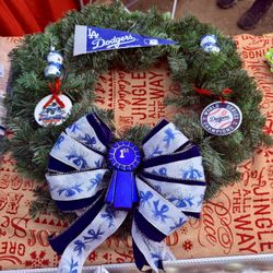 Dodger Wreath 