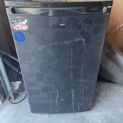 Small Refrigerator 