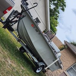 1550 Bandit Fiberglass Center Console Boat - 70hp Tohatsu 2stroke motor