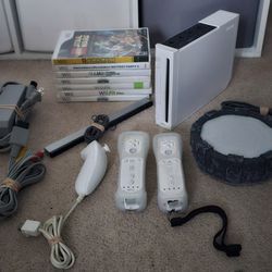 Gamecube Compatible Nintendo Wii Console Bundle With Hookups Motes And Games