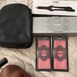 Wet to Dry Premium Flat Iron × 1 Wet to Dry / 1.5" Rose Gold Plug In Travel Kit - CROC × 1 Boar Vent Brush × 2 (100% off) Silicone Heat Mat (Color- Ch