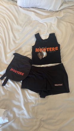 Hooters Uniform Set Tank Top Shorts Apron