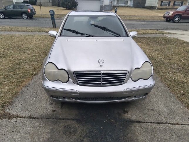 2003 Mercedes-Benz C-Class