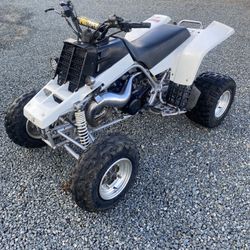 2001 Yamaha Banshee Twin 350