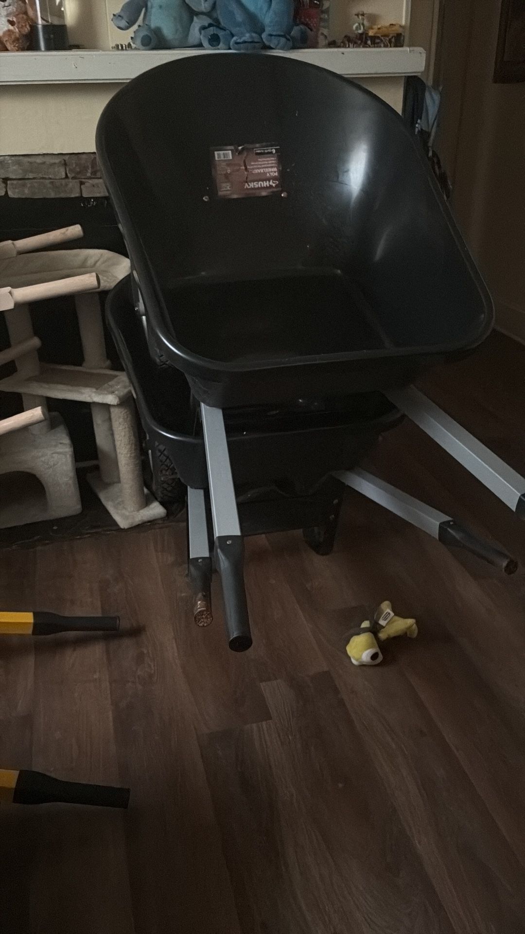 Husky Poly Wheelbarrow