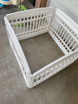 Small  puppy gate playpen
