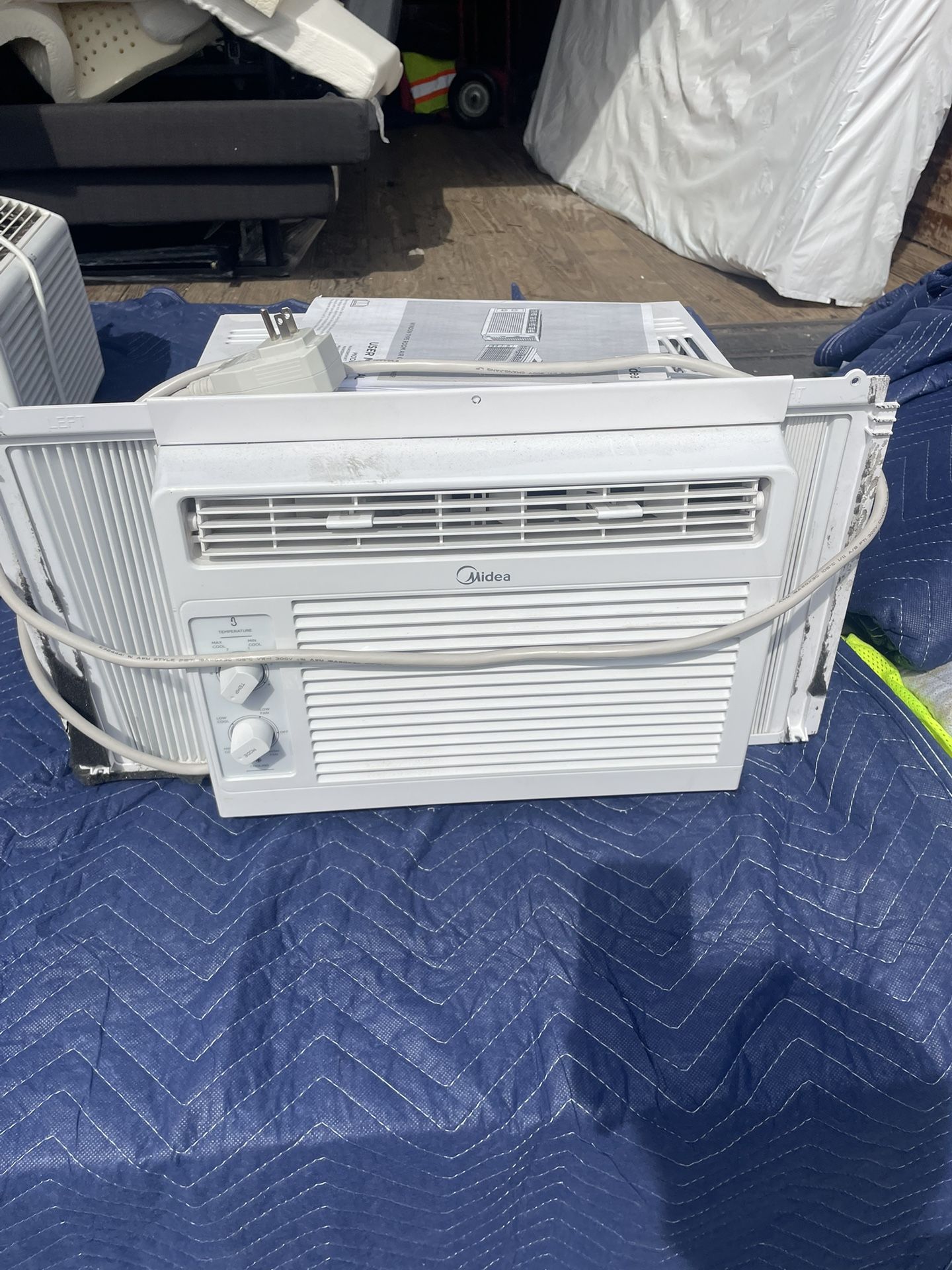 Air Conditioner