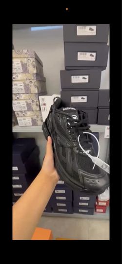 Black shoes