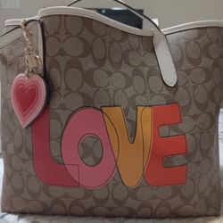 Coach Love Purse 👛 