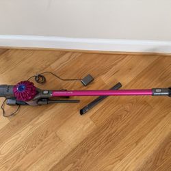 Dyson V6 MotorHead Plus Cordless Vacuum Cleaners 