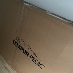 BRAND NEW IN BOX TEMPURPEDIC Adapt 2.0 MEDIUM HYBRID QUEEN