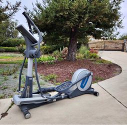 Reebok Elliptical Machine