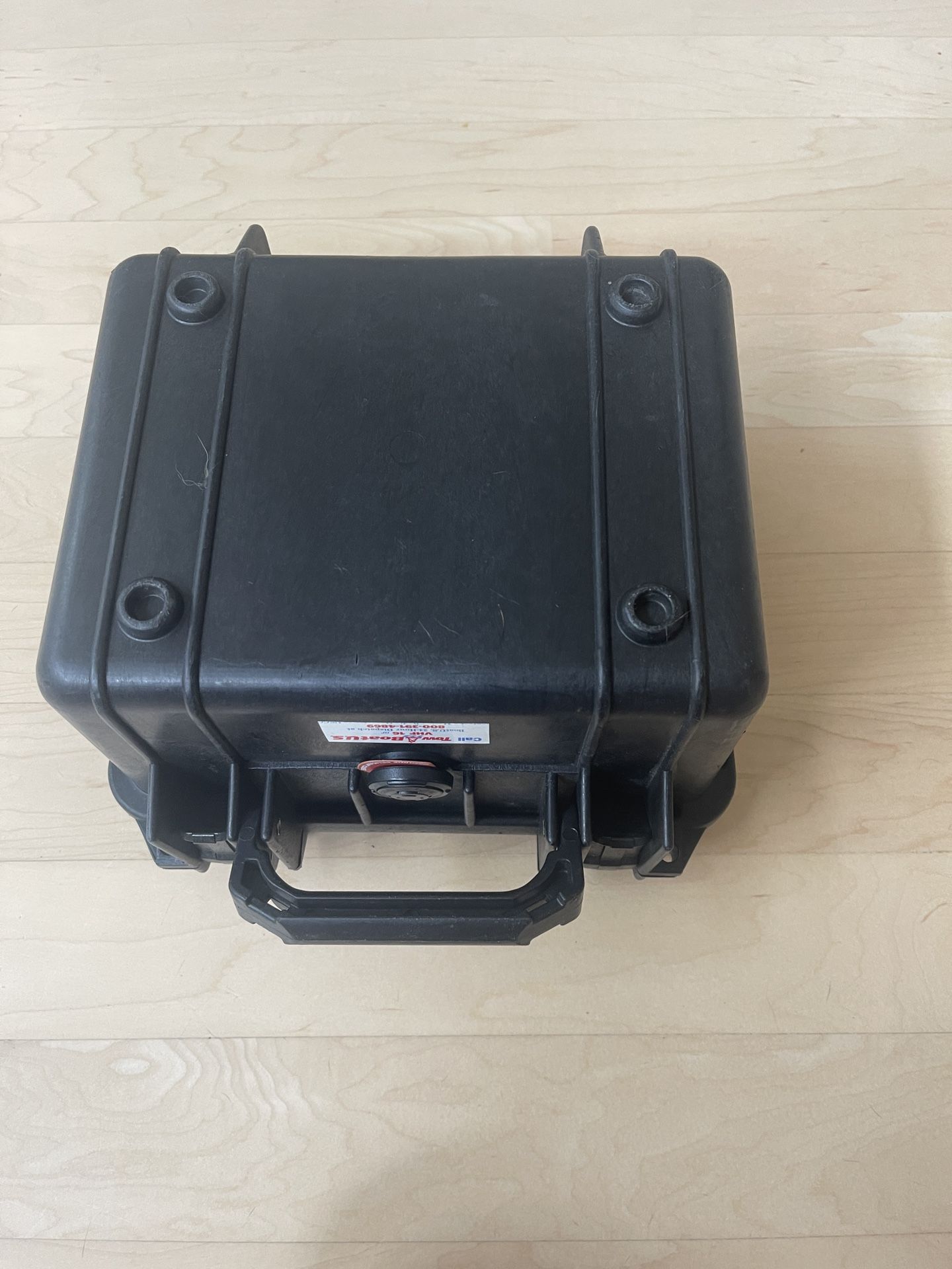 Pelican Box