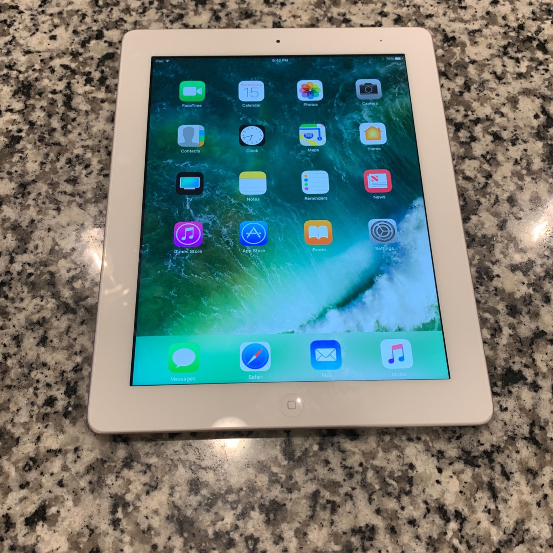 iPad Gen 4 for Sale in Arlington, TX - OfferUp
