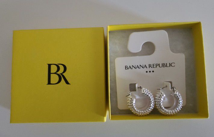 NEW Banana Republic Earrings